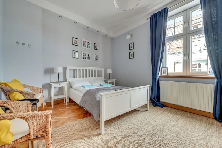 2 Bedrooms Apartment with balcony