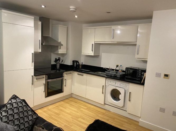 2 Bedrooms Apartment