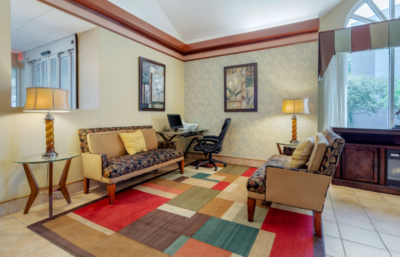 Best Western Plus Inn at Valley View photo 8
