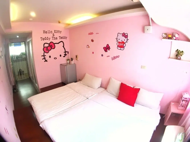 Standard Triple room