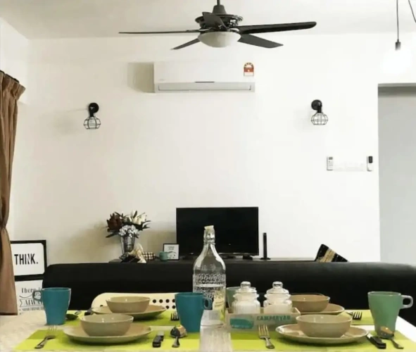 3 Bedrooms Apartment