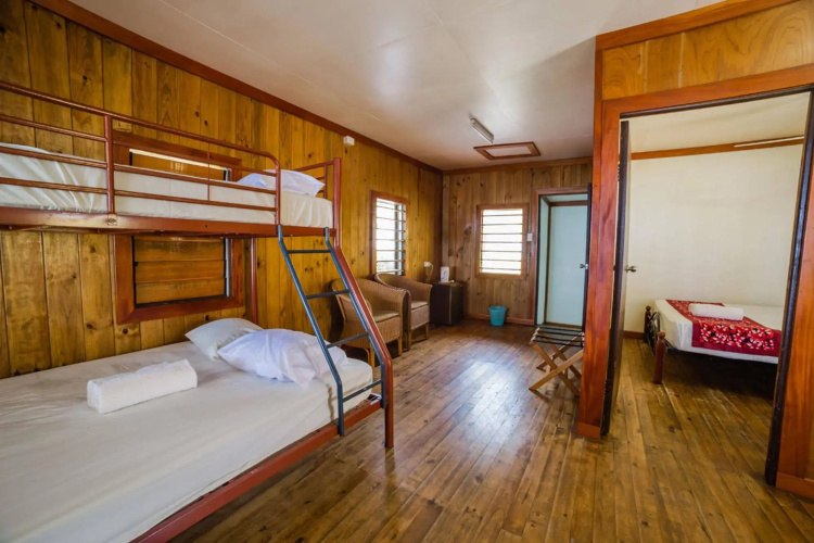 Ratu Kini Backpackers & Dive Resort