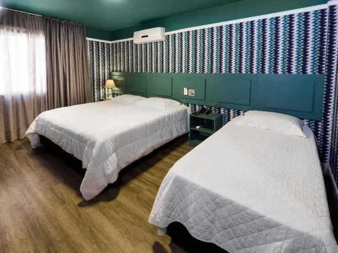Deluxe Quadruple Suite