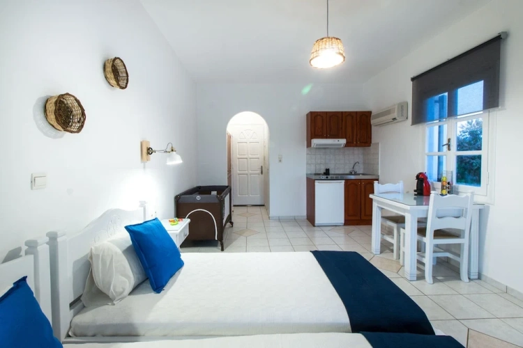 Deluxe Twin room with balcony