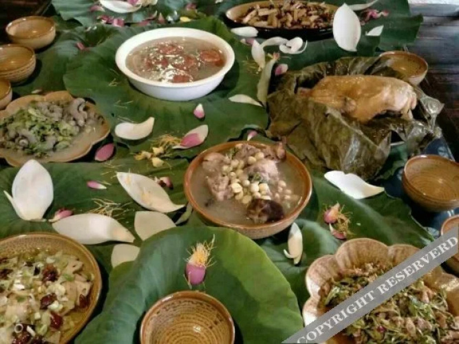 Xinlaigelou Inn(普者黑馨来阁楼客栈)