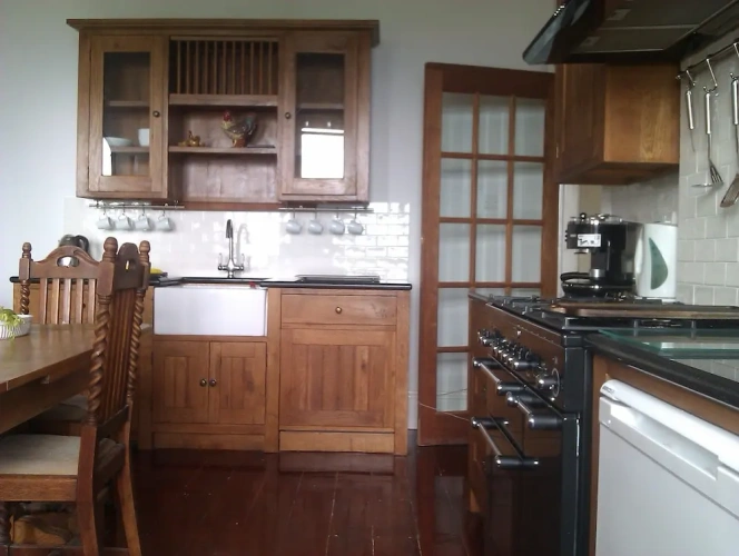 3 Bedrooms Grand Cottage beachfront