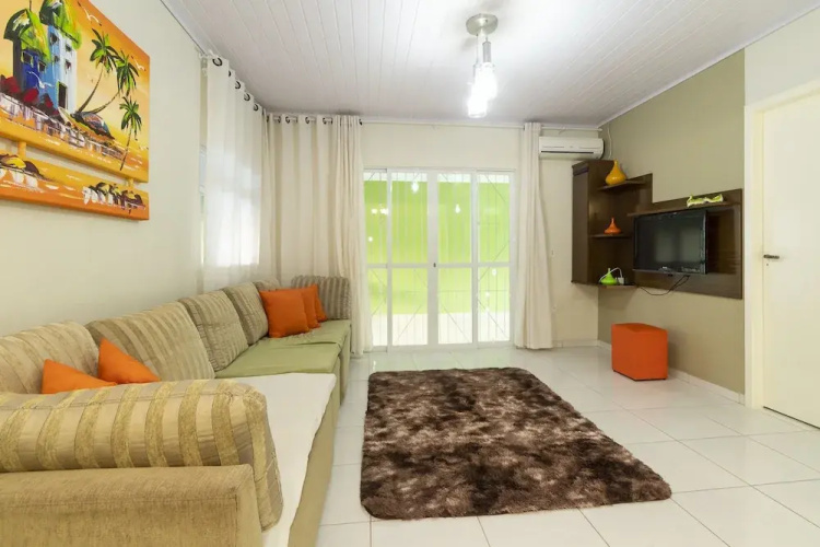 Aluguel Casa 4 quartos 503