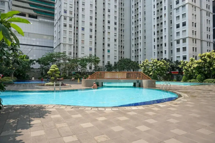 Sea View 2BR Apartment at Green Bay Pluit