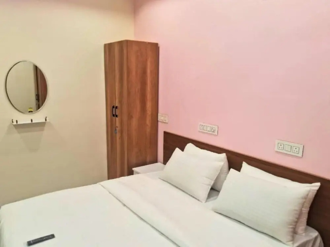 C Suites1247 Diamond
