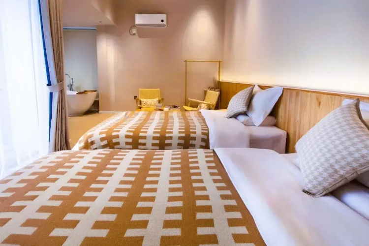 Jinghua Inn