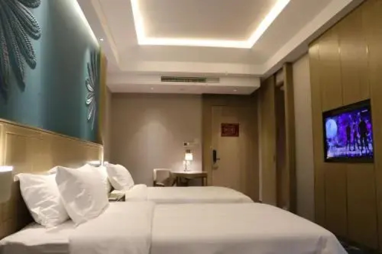 Xintiandi Jianguo Hotel
