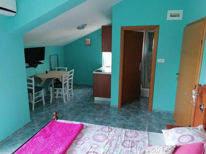 Apartments Šušnjara