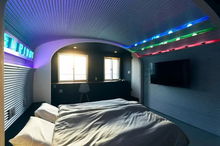 Hotel Pivot