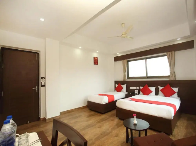 Hotel Aloka Inn