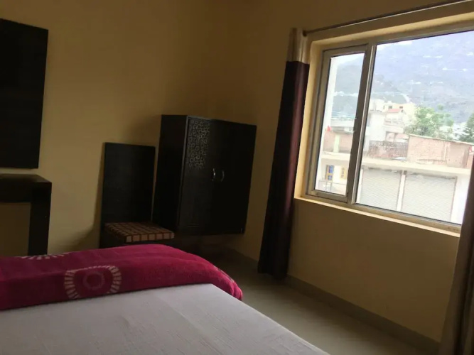 Hotel Jai Mata Di