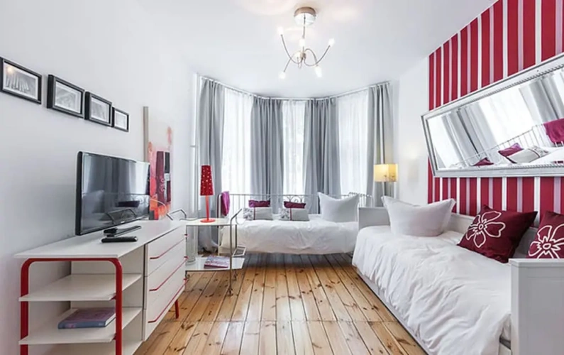 2 Bedrooms Apartment