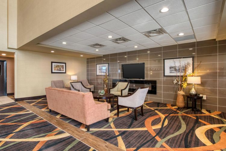 Best Western Plus Fox Creek