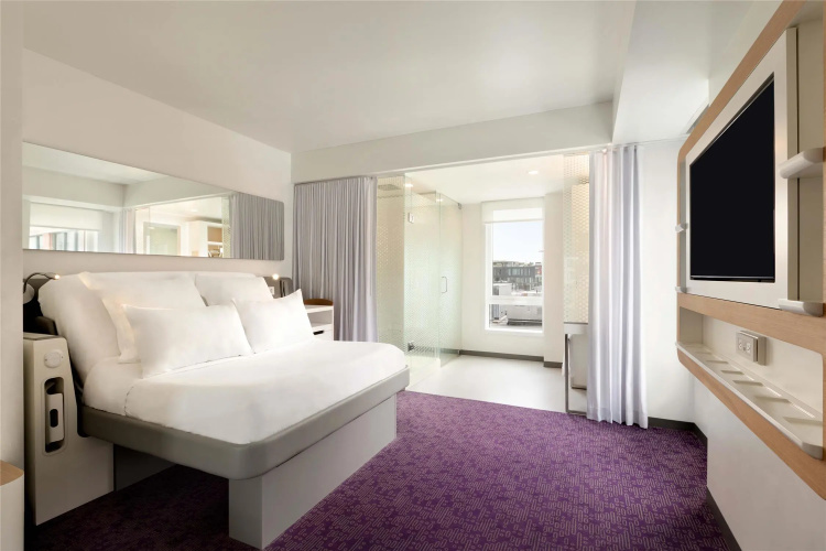 YOTEL Boston photo 7