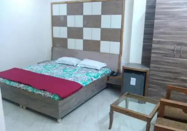 Hotel Natraj Palace