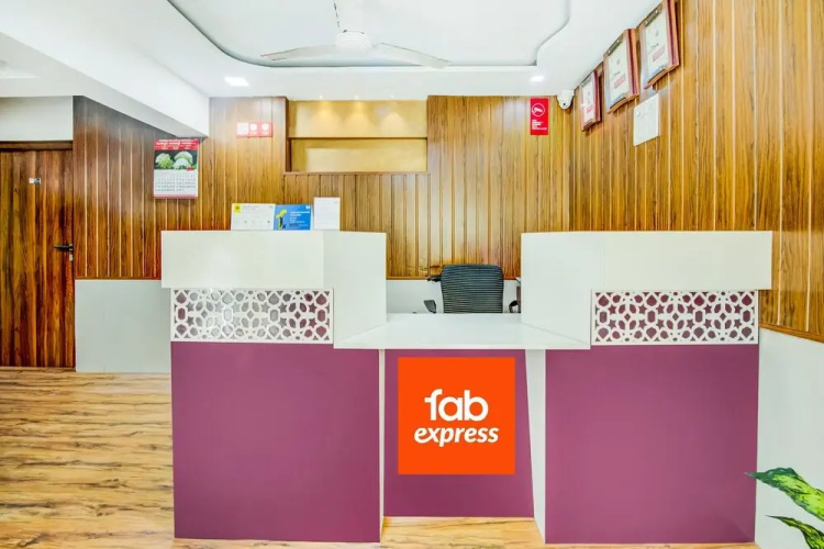 Fabexpress Terminus Square