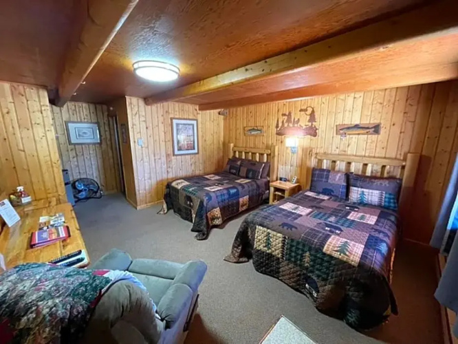 Sportsman Motel