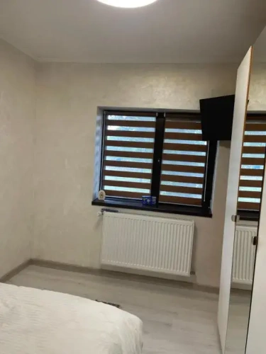 3 Bedrooms Apartment