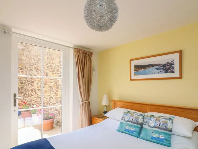 5 Combehaven
