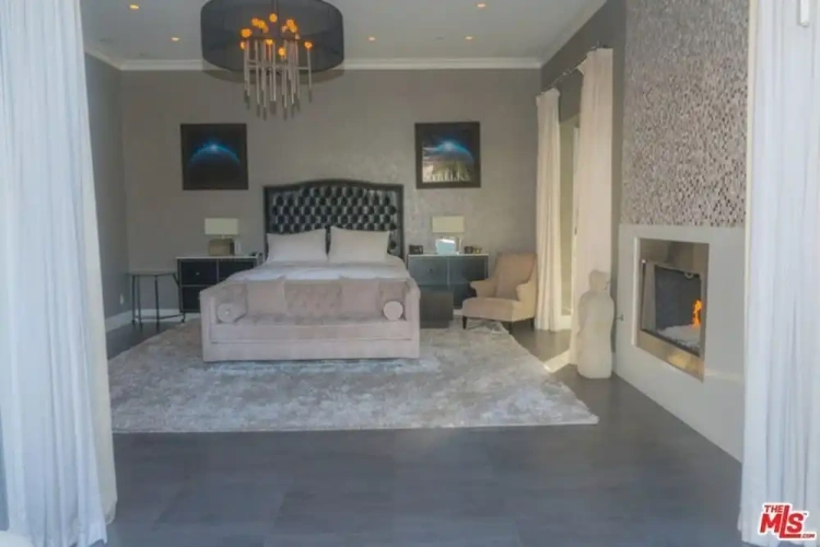 Luxury Villa