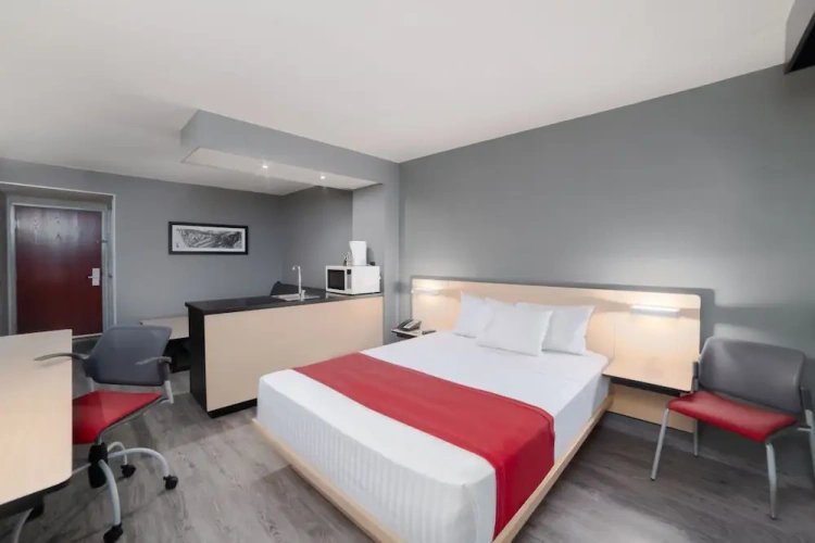 Double Suite