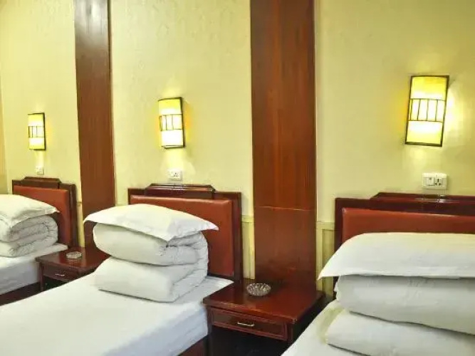 Pinglu Fuyan Hotel