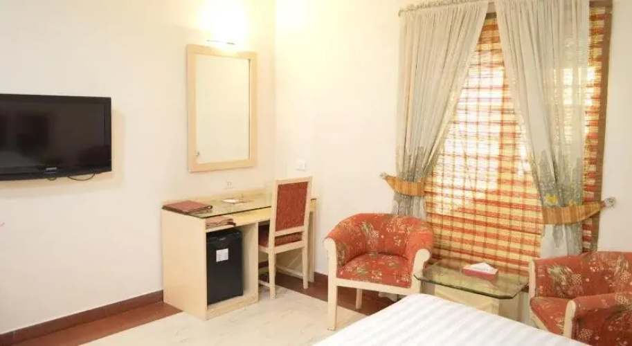 Corporate Inn