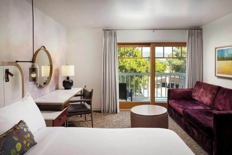 Standard Double room with balcony
