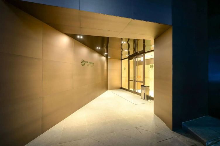 New Oriental Hotel