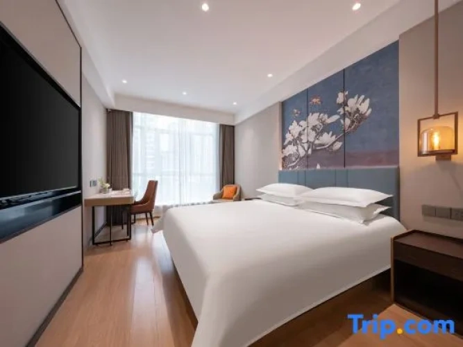 Standard Double room with courtyard view