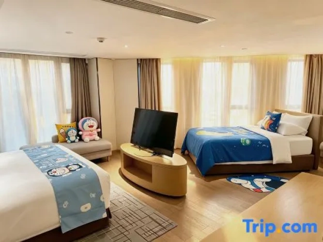Family Suite with view