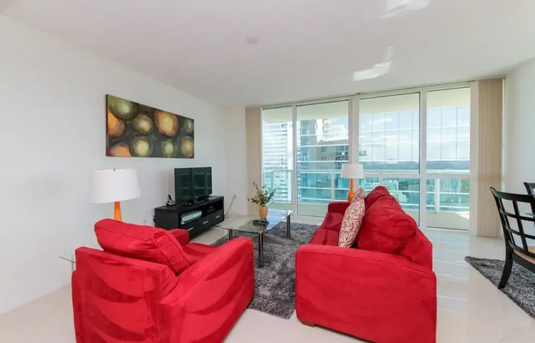 Bluebird Suites in Brickell