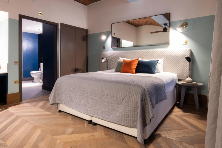 Native Manchester Hotel