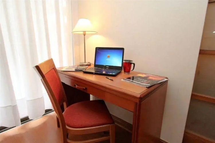 RQ Providencia Suites