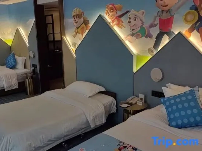 Standard Triple room with mountain view
