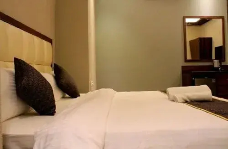 Vosiv Suites - Kalyani Nagar