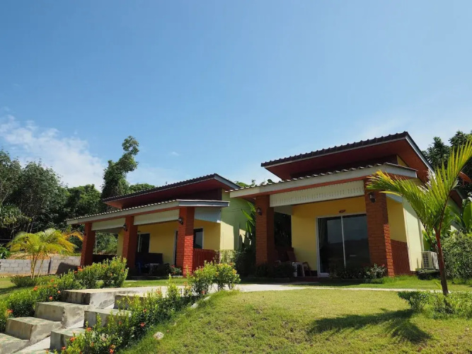 Anyaman Lanta House