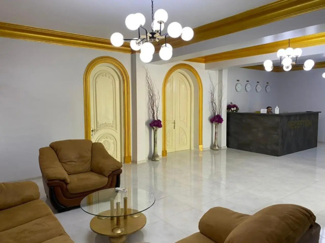 Georgian Hotel
