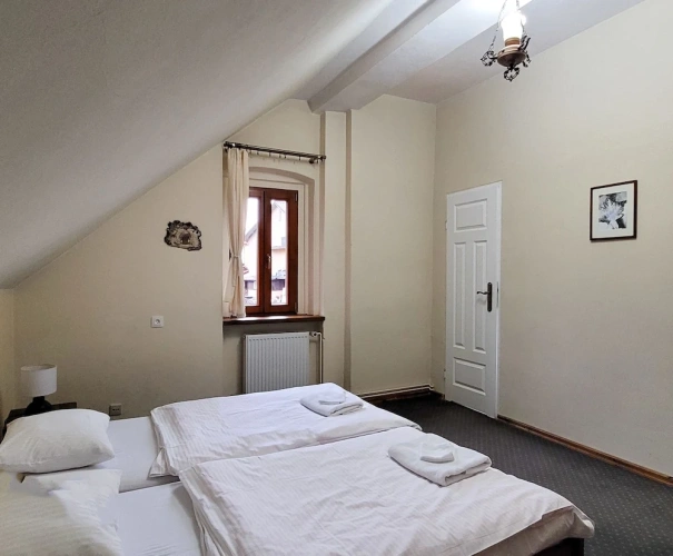 2 Bedrooms Family Studio