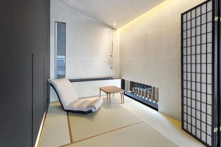 Luxury Villa with balcony