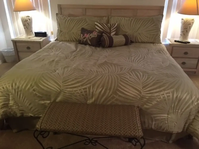 4 Bedrooms Cottage
