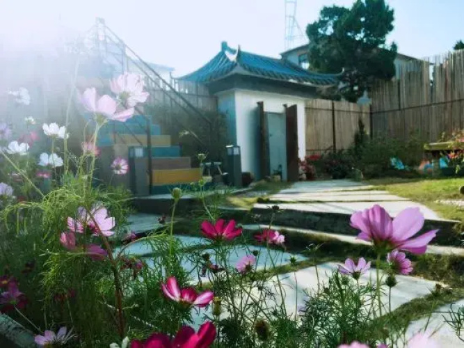 One More Homestay