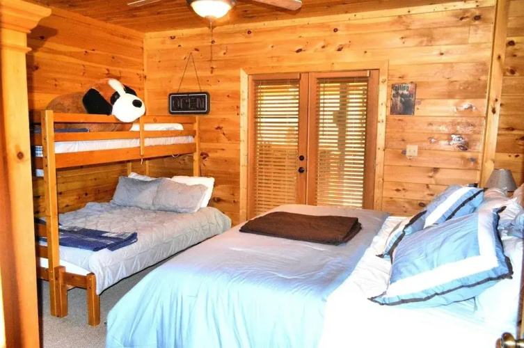 Snuggled Inn - Blue Ridge Ga