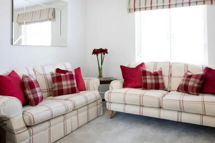 Central Chichester 3bd Mews House For Up To 6