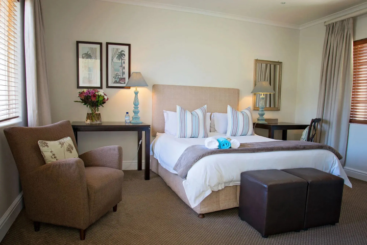 First Avenue Guesthouse