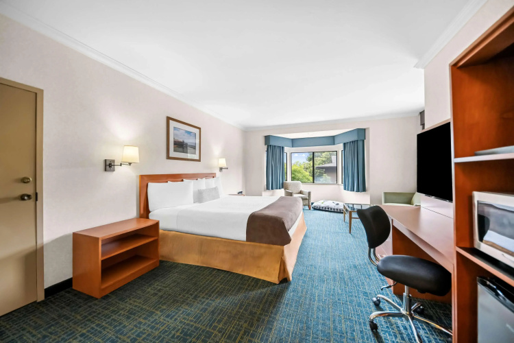 Best Western De Anza Inn